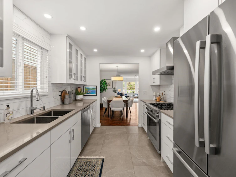 262 E 10th Street, North Vancouver, BC, V7L 2E1 - 16