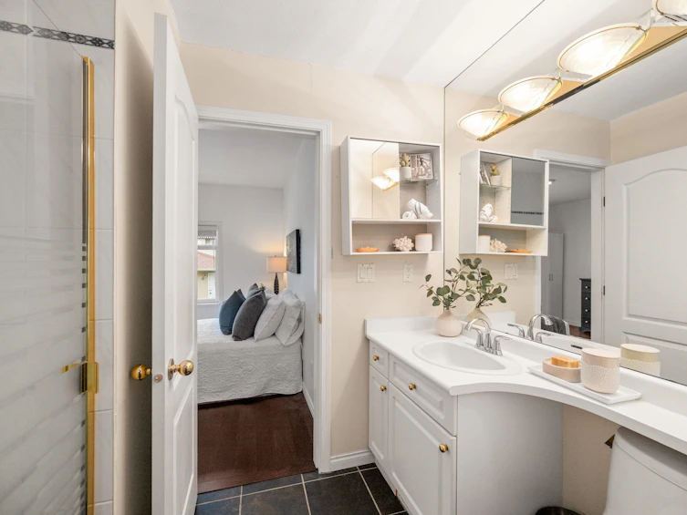 262 E 10th Street, North Vancouver, BC, V7L 2E1 - 20