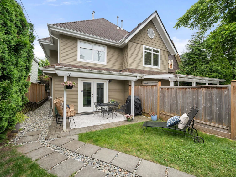 262 E 10th Street, North Vancouver, BC, V7L 2E1 - 25