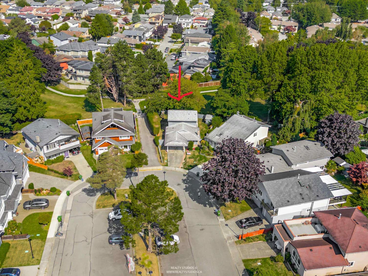 11200 Frigate Court, Richmond, BC, V7E 4M4 - 2