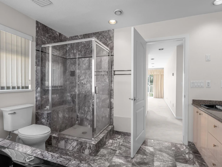 2249 Fraserview Drive, Vancouver, BC, V5P 2N2 - 15