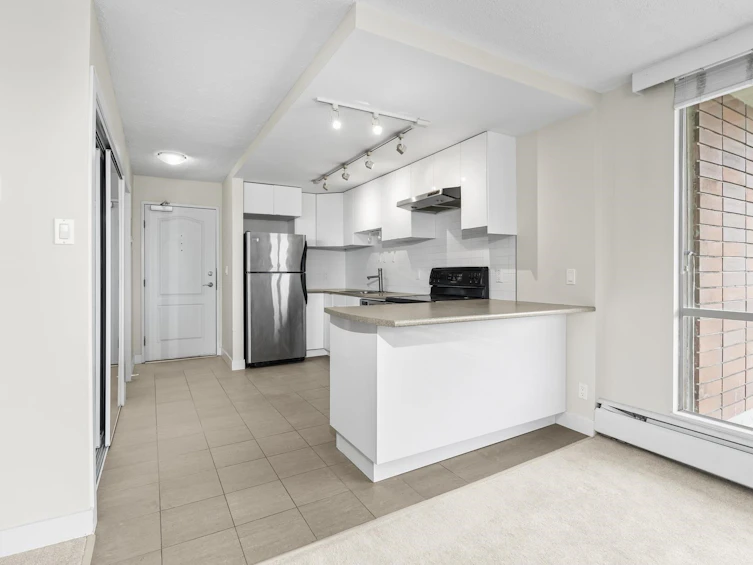 1610-2016 Fullerton Avenue, North Vancouver, BC, V7P 3E6 - 4