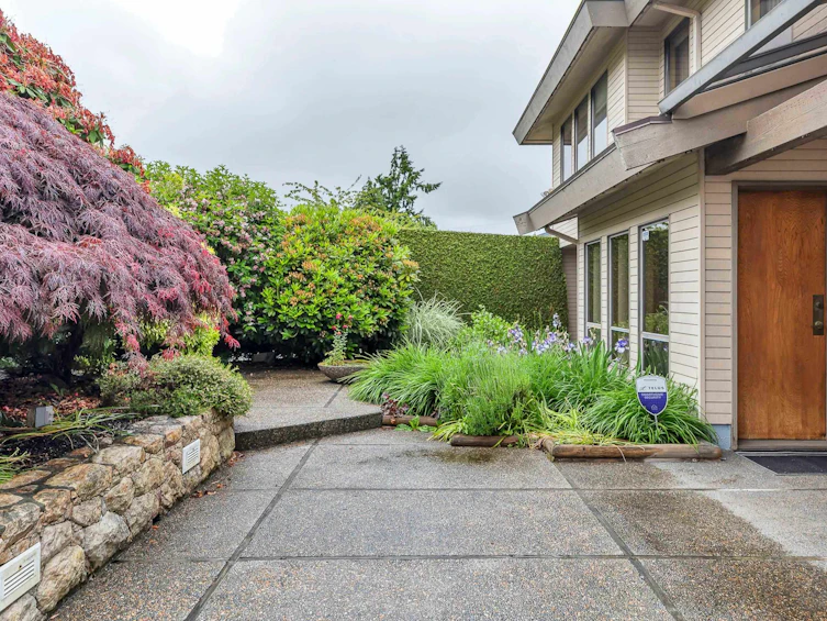 8660 Camden Crescent, Richmond, BC, V7C 3G4 - 3