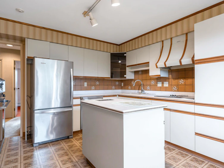 8660 Camden Crescent, Richmond, BC, V7C 3G4 - 9