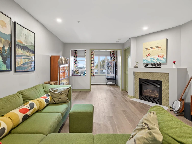 308-1688 E 4th Avenue, Vancouver, BC, V5N 1J8 - 3