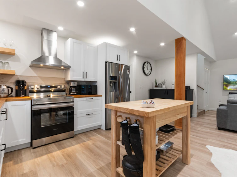 71365 Old Hope Princeton Highway, Hope, BC, V0X 1L5 - 7