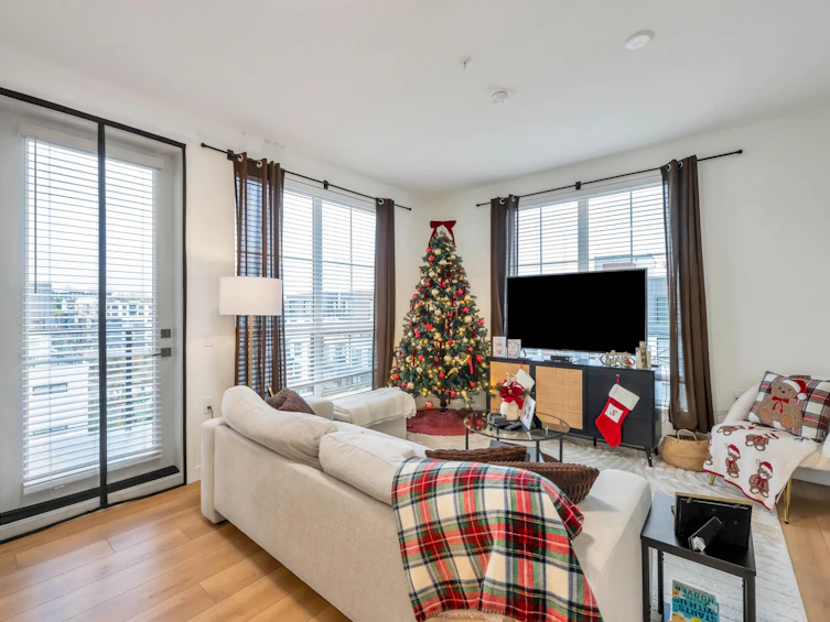 610-8380 200a Street, Langley, BC, V2Y 3S5 - 3