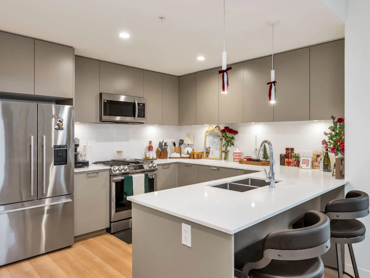 610-8380 200a Street, Langley, BC, V2Y 3S5 - 8