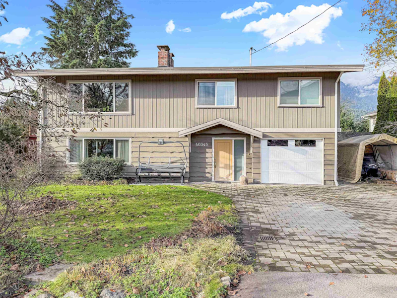 40345 Hood Road, Squamish BC V8B 0G2