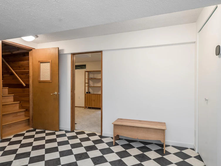 914 164 Street, Surrey, BC, V4A 4Y5 - 24