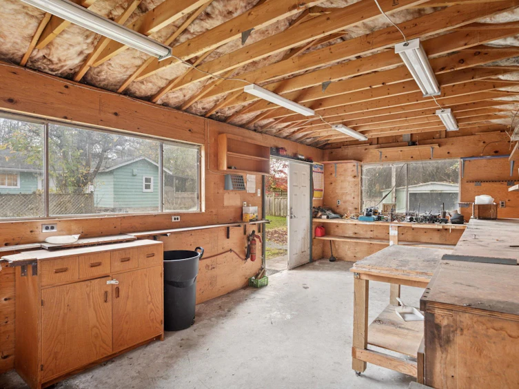 5447 River Road, Delta, BC, V4K 1S8 - 19