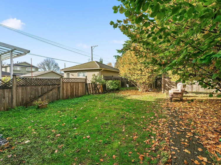 7963 Montcalm Street, Vancouver, BC, V6P 4P2 - 12