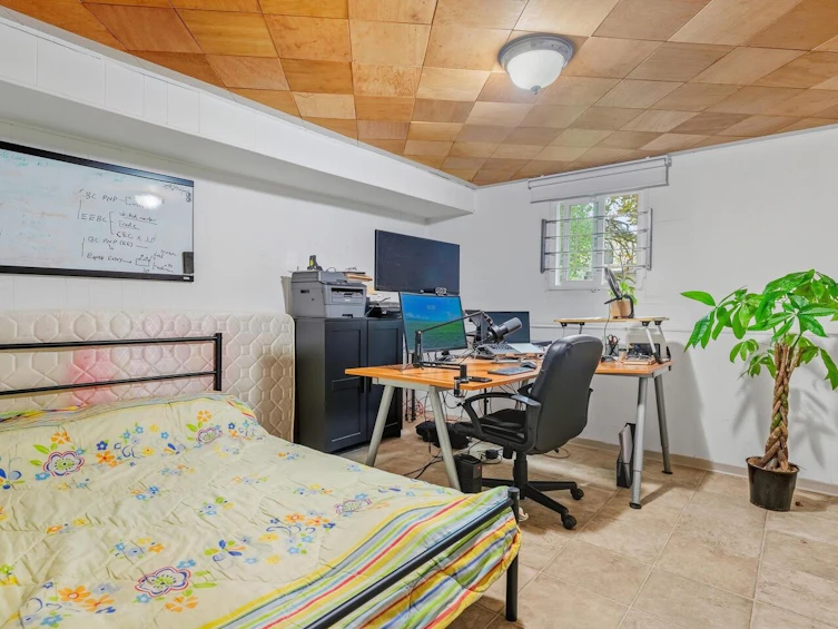 7963 Montcalm Street, Vancouver, BC, V6P 4P2 - 20
