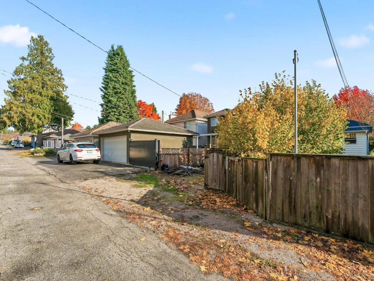 7963 Montcalm Street, Vancouver, BC, V6P 4P2 - 6