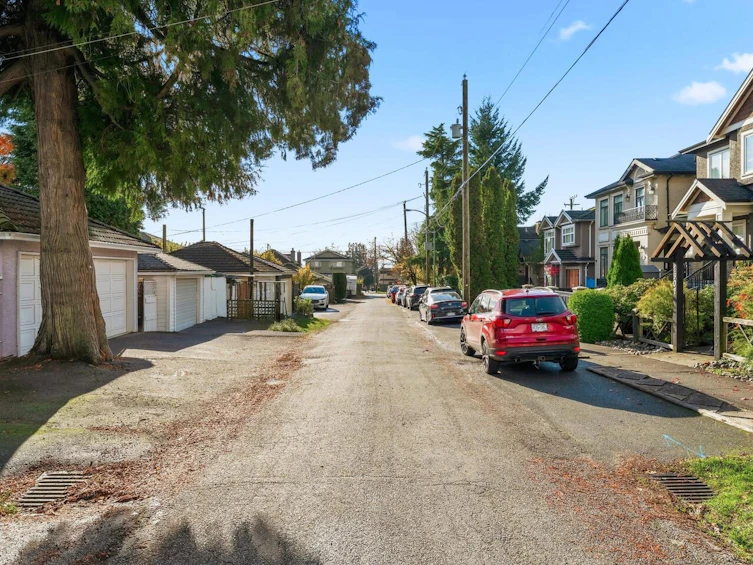 7963 Montcalm Street, Vancouver, BC, V6P 4P2 - 7