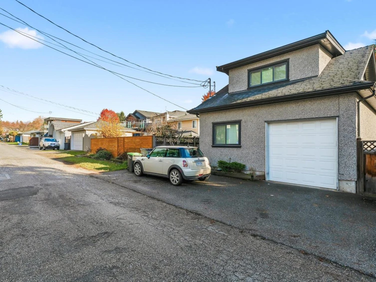 7963 Montcalm Street, Vancouver, BC, V6P 4P2 - 9