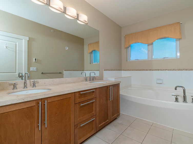 6602 Arbutus Street, Vancouver, BC, V6P 5S5 - 20