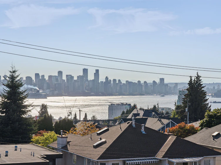 333 E Keith Road, North Vancouver, BC, V7L 1V6 - 17