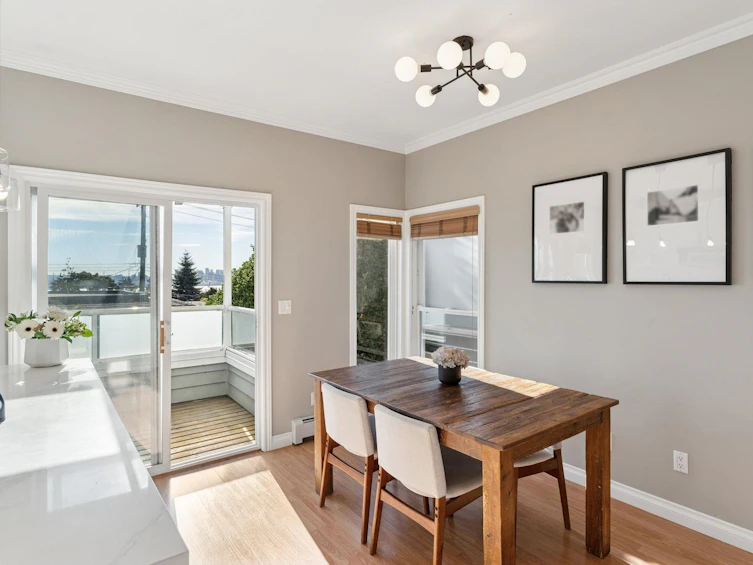 333 E Keith Road, North Vancouver, BC, V7L 1V6 - 11