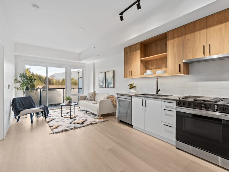 105-1100 Clarke Road, Port Moody, BC, V6M 4B9 - 2