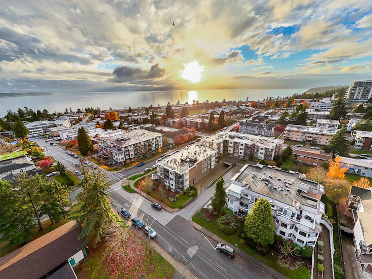 302-15389 Roper Avenue, Surrey, BC, V4B 2S8 - 32