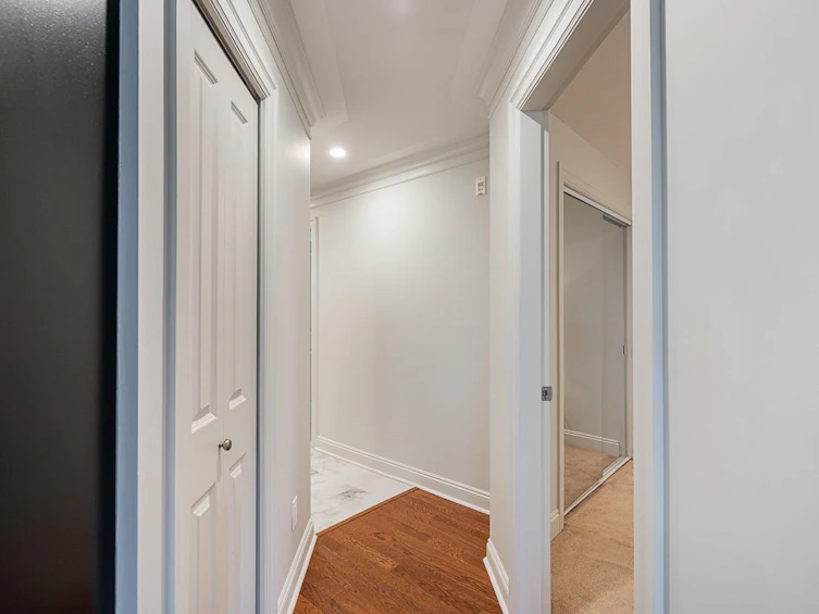 302-15389 Roper Avenue, Surrey, BC, V4B 2S8 - 20