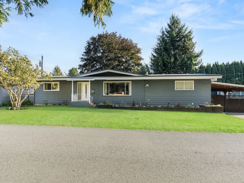 33690 Beechwood Drive, Abbotsford BC V2S 1S4