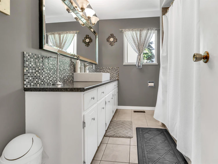 1609 Kent Avenue, Port Coquitlam, BC, V3B 2L9 - 16