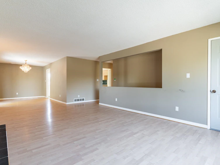 4418 Savoy Street, Delta, BC, V4K 1P2 - 5