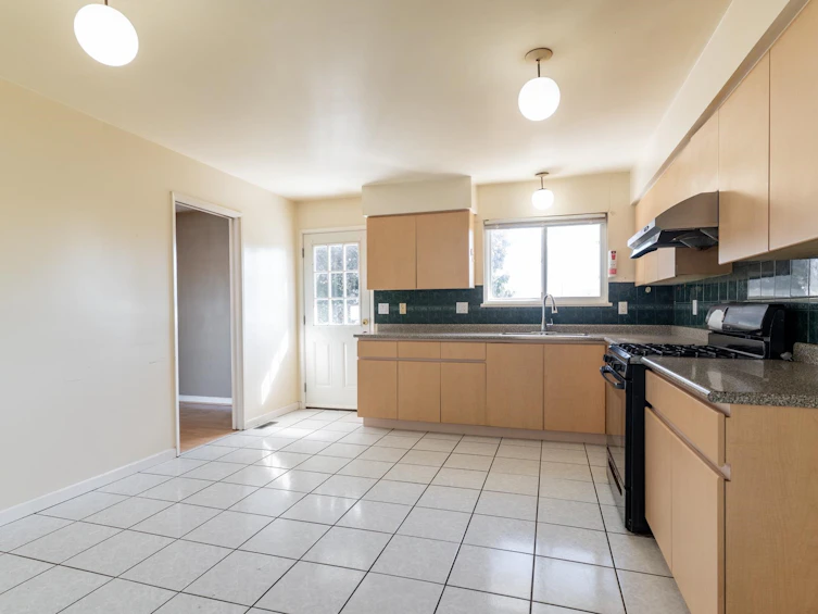 4418 Savoy Street, Delta, BC, V4K 1P2 - 12