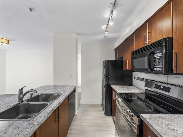111-12248 224 Street, Maple Ridge, BC, V2X 8W6 - 12