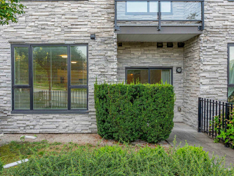 103-9983 E Barnston Drive, Surrey, BC, V4N 6T3 - 15