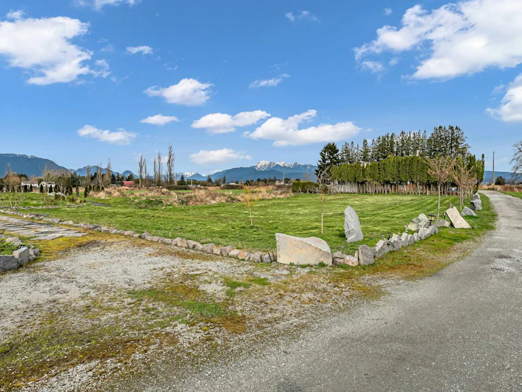 18782 Old Dewdney Trunk Road, Pitt Meadows, BC, V3Y 2R9 - 40