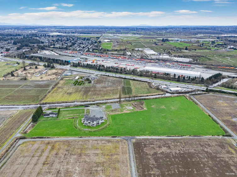 18782 Old Dewdney Trunk Road, Pitt Meadows, BC, V3Y 2R9 - 4
