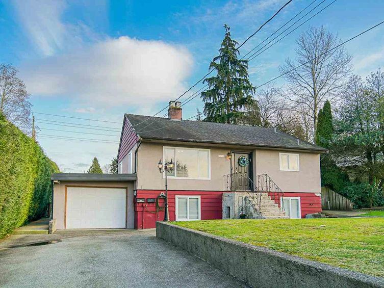 7774 Berkley Street, Burnaby, BC, V5E 2J7 - 2