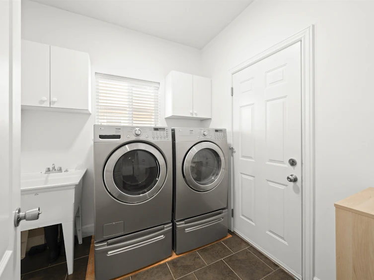 6353 166 Street, Surrey, BC, V3S 0W2 - 28
