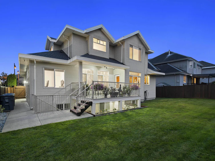 6353 166 Street, Surrey, BC, V3S 0W2 - 31