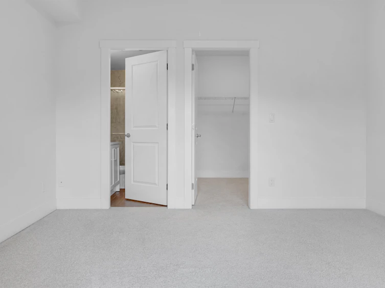 204-9983 E Barnston Drive, Surrey, BC, V4N 6T3 - 13
