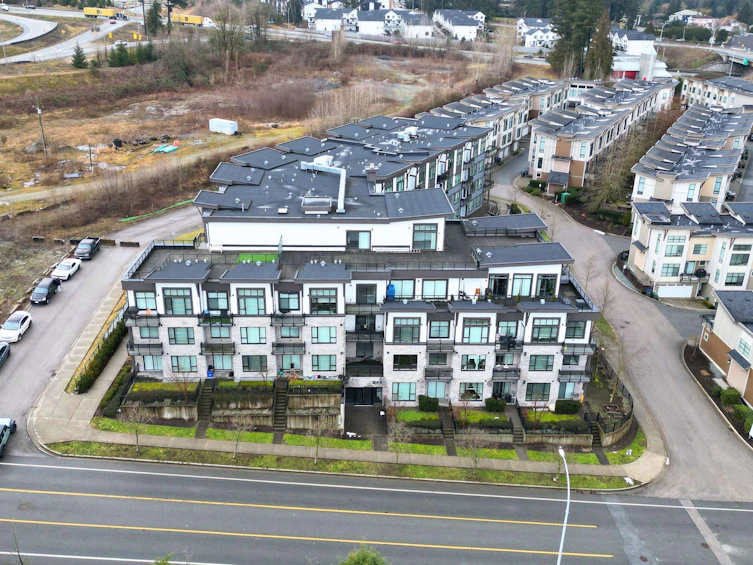 204-9983 E Barnston Drive, Surrey, BC, V4N 6T3 - 21