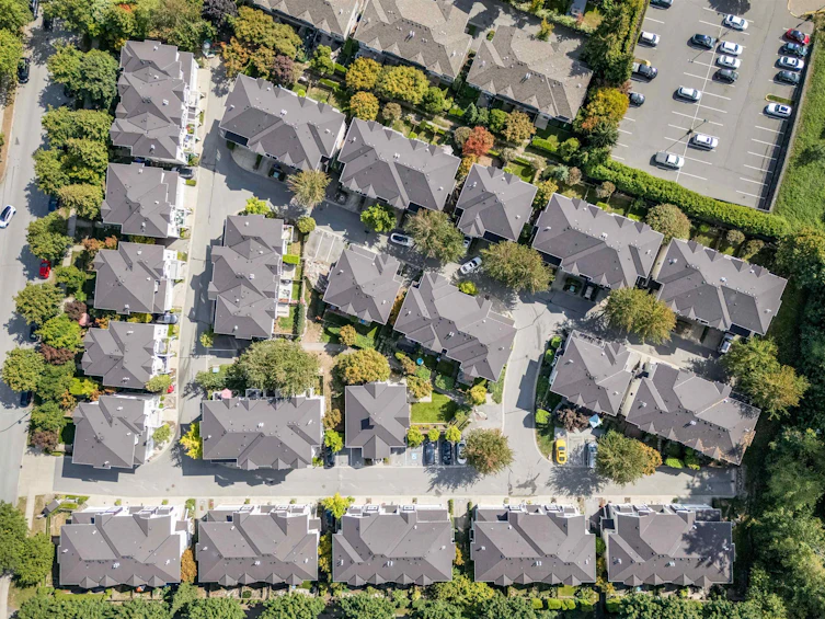 34-15030 58 Avenue, Surrey, BC, V3S 9G3 - 2