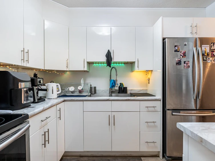 702-3755 Bartlett Court, Burnaby, BC, V3J 7G7 - 8