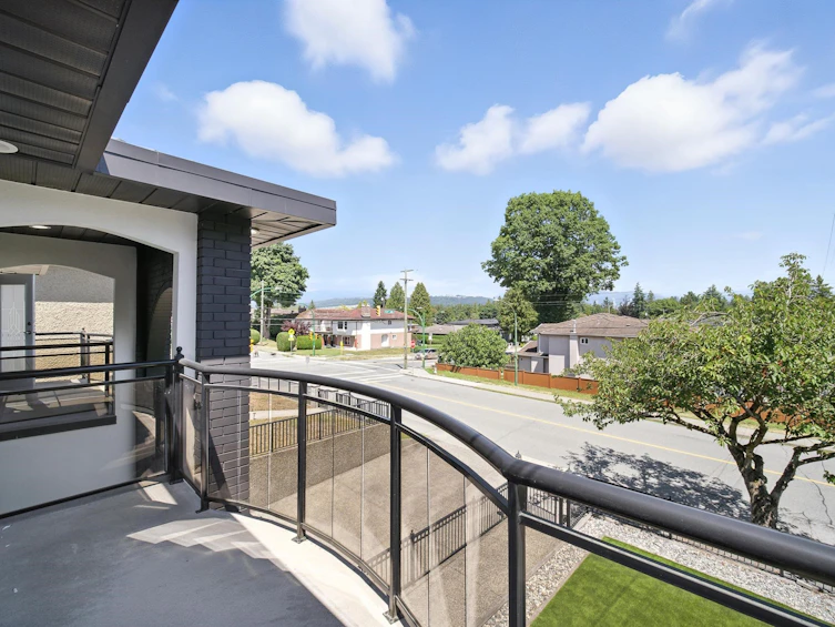 7563 1st Street, Burnaby, BC, V3N 3T3 - 23