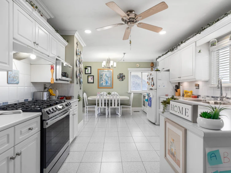 5516 Clarendon Street, Vancouver, BC, V5R 3J9 - 12