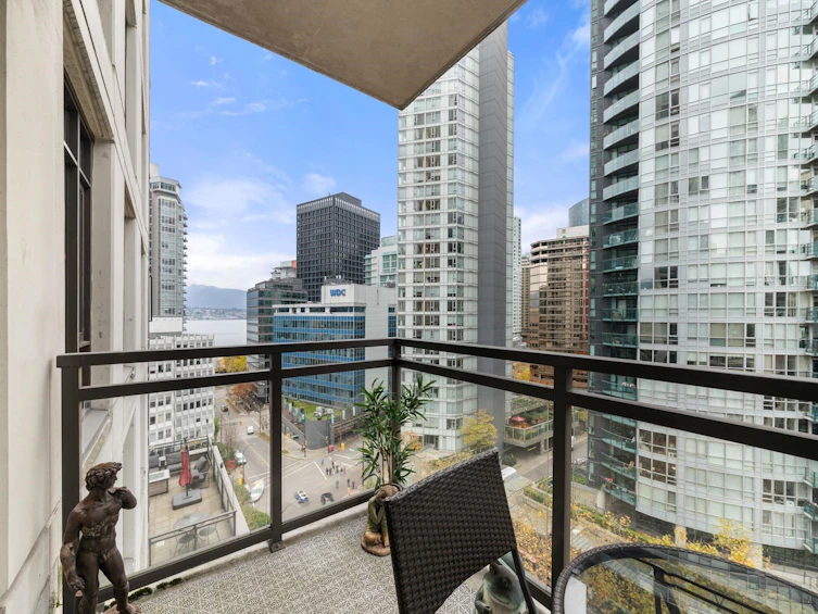 1101-1211 Melville Street, Vancouver, BC, V6E 0A7 - 12