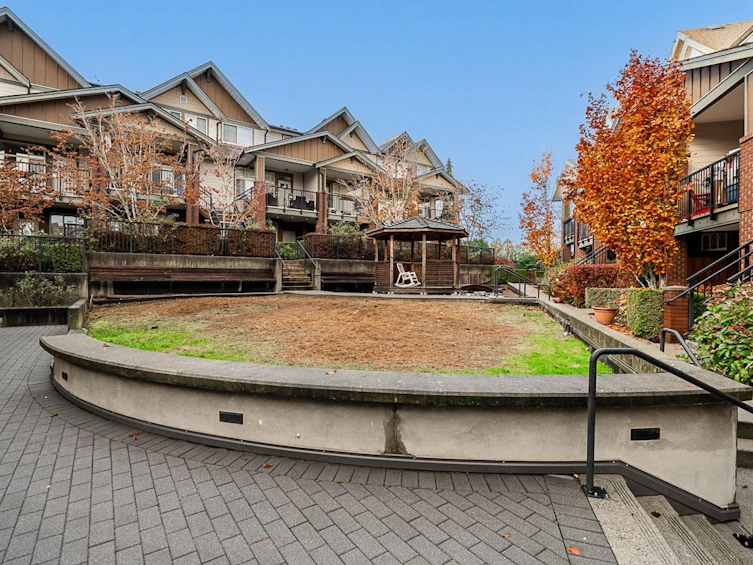 108-19201 66a Avenue, Surrey, BC, V4N 6N7 - 37