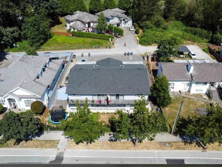 15827 96 Avenue, Surrey, BC, V4N 2R8
