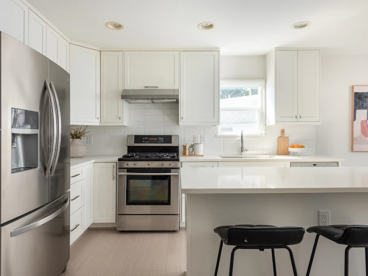 230-3000 Riverbend Drive, Coquitlam, BC, V3C 6R1 - 7
