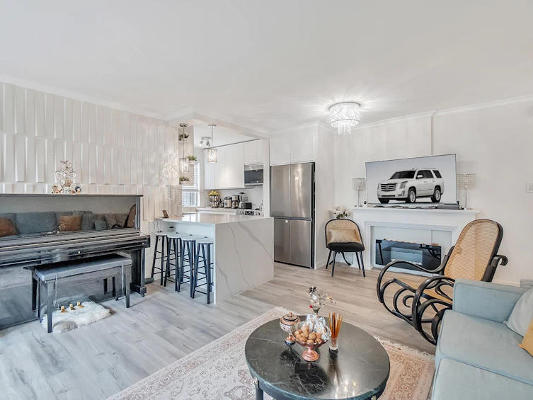 101-1750 Esquimalt Avenue, West Vancouver, BC, V7V 1R8 - 10