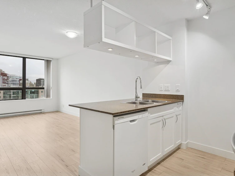 1532-938 Smithe Street, Vancouver, BC, V6Z 3H8 - 7
