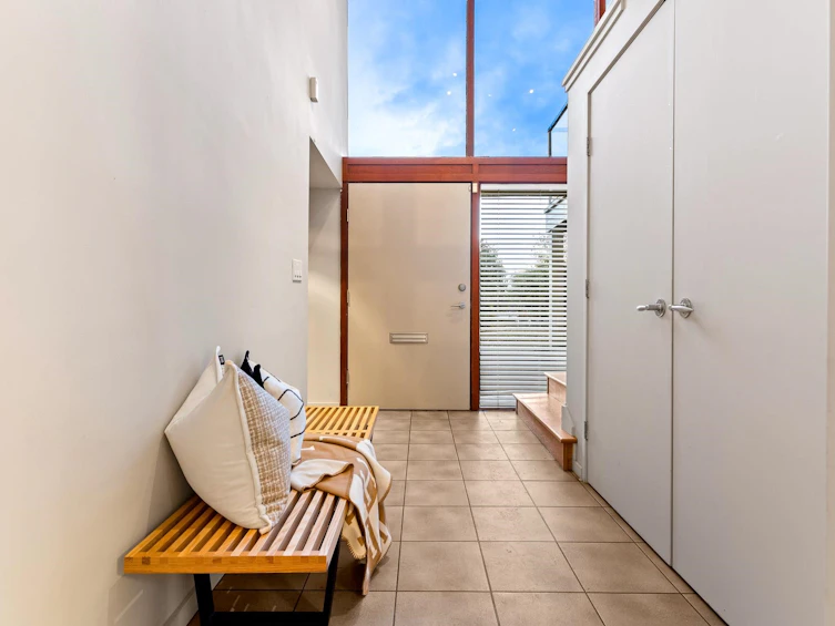4150 Canterbury Crescent, North Vancouver, BC, V7R 3N5 - 23